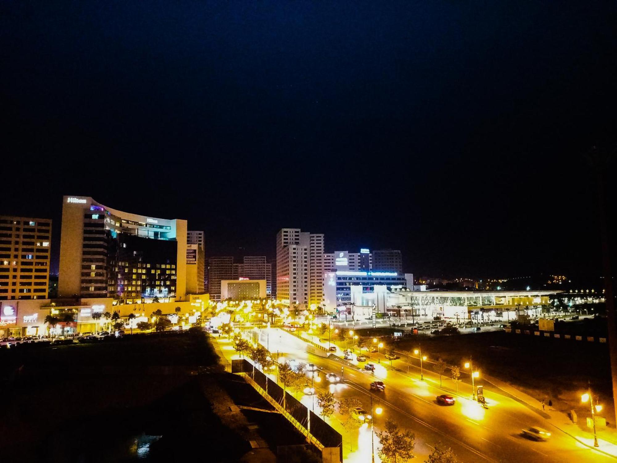 Amazing Au Centre En Face Hilton & Gare Train De Tgv De 2n Appartement Tanger